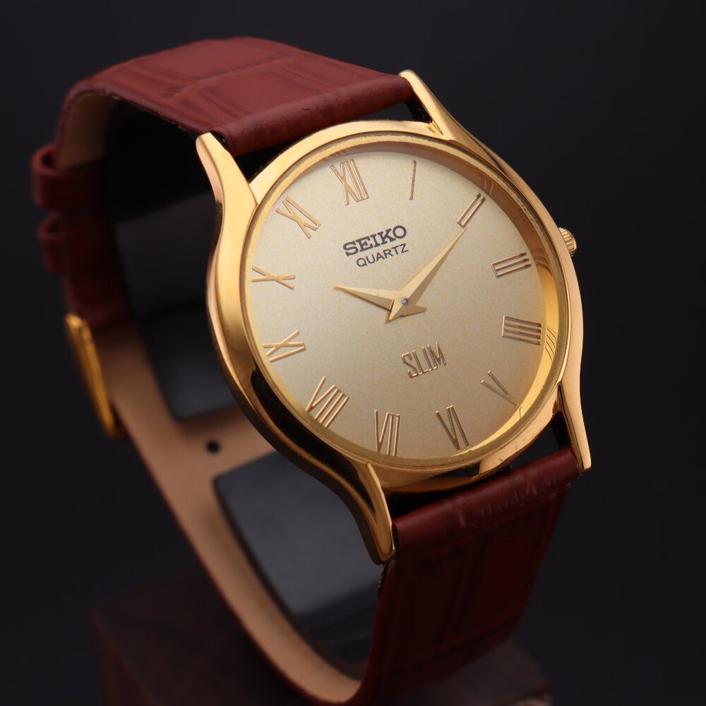 Vintage Seiko Slim Round Quartz Gentlemen's Wrist Watch  - FREE SHIPPING